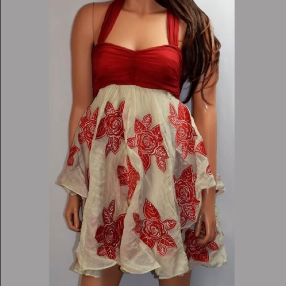 Alice & Olivia appliquéd Tiered Fit & Flare Dress